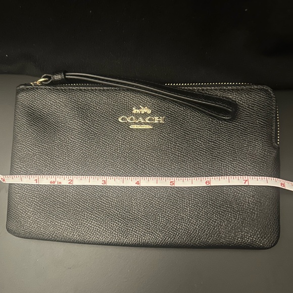 NWOT Coach Black Leather wristlet w/ gold zipper 8” x 4 1/2” - Picture 2 of 7